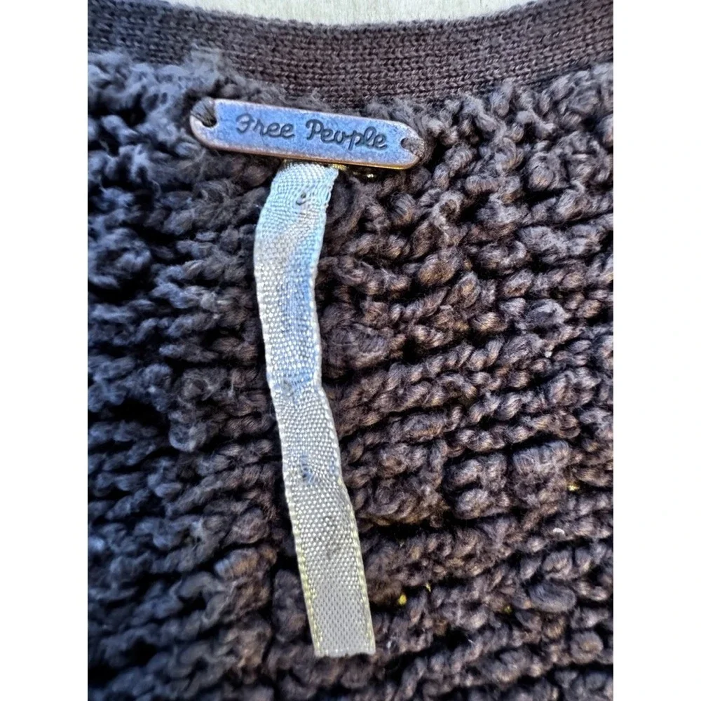Free People pit 19